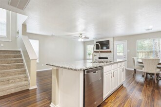 134 S Walden Elms Cir in Spring, TX - Building Photo - Building Photo