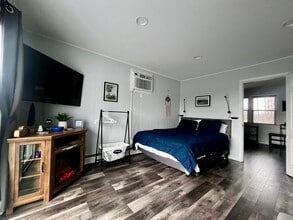 328 Balmville Ln, Unit Hudson River View in Newburgh, NY - Foto de edificio - Building Photo