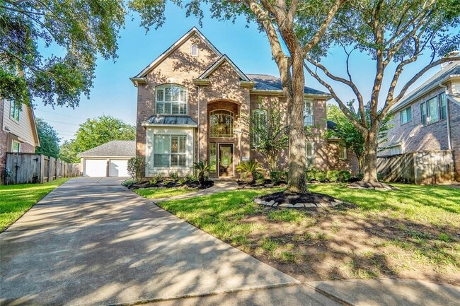 property at 5534 Chesapeake Pl