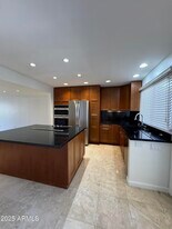 5888 N 83rd St in Scottsdale, AZ - Building Photo