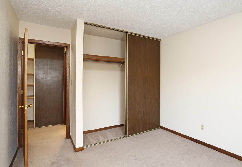 Driftwood Apartments St. Cloud, MN Apartments