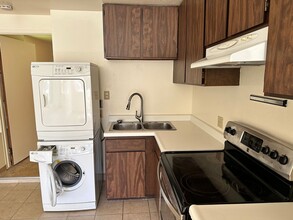 480 San Bernabe Dr in Monterey, CA - Building Photo - Building Photo