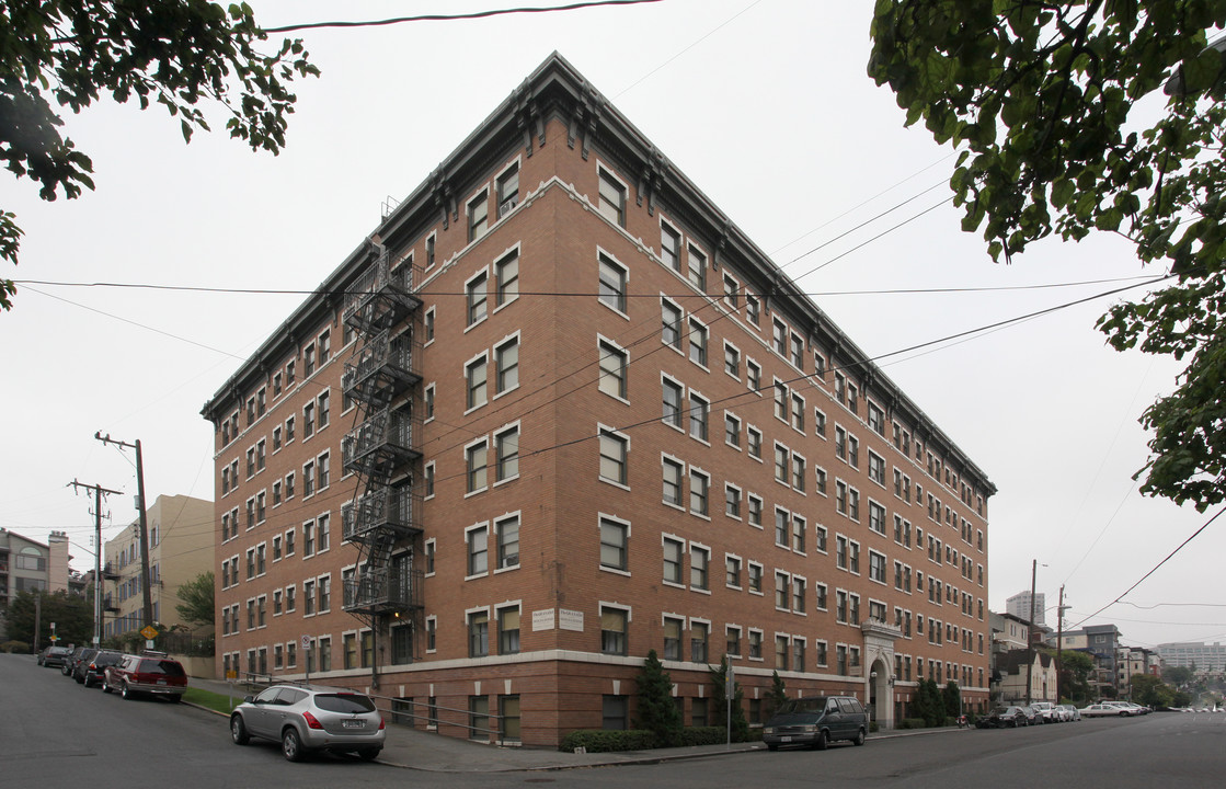 The Granada in Seattle, WA - Building Photo