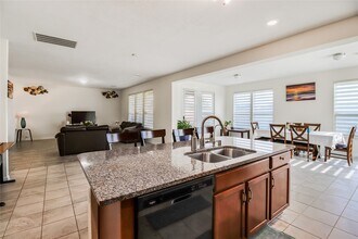 25315 Western Sage Ln in Richmond, TX - Foto de edificio - Building Photo