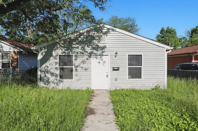 property at 3116 N Colorado Ave