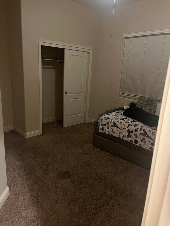 3004 Willow Basin Ln in Bakersfield, CA - Building Photo