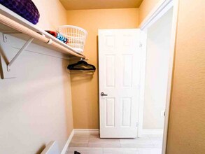 1350 S Greenfield Rd in Mesa, AZ - Building Photo - Building Photo