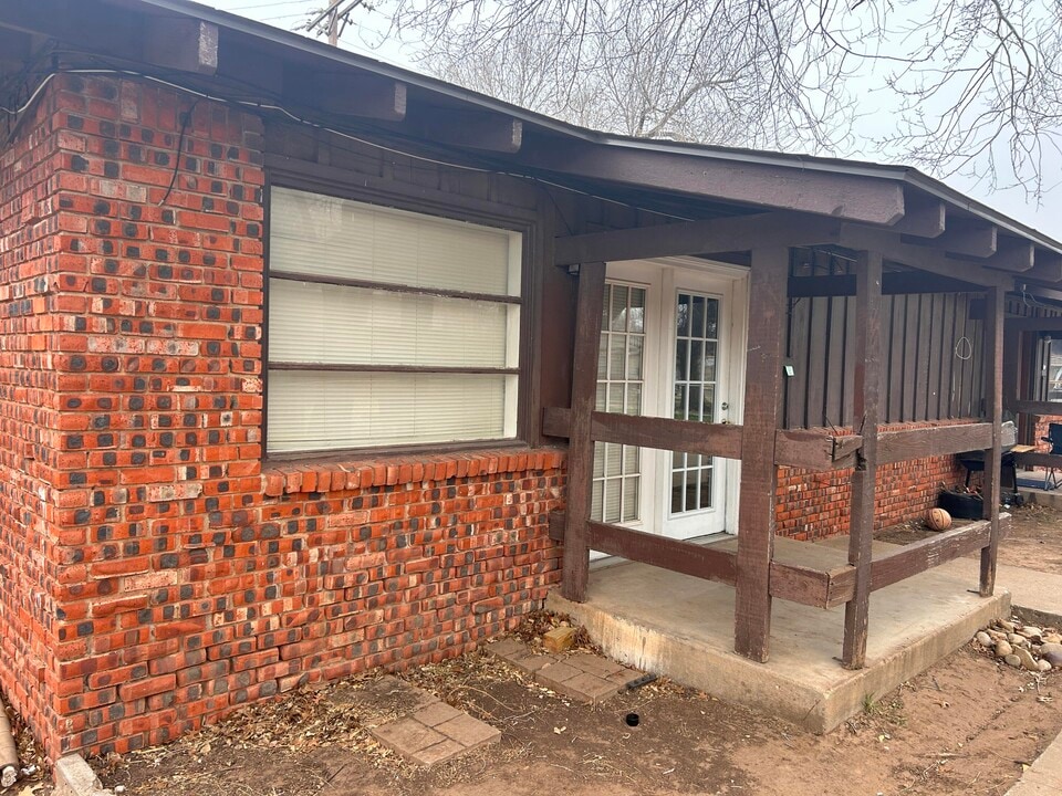 2812 43rd St in Lubbock, TX - Building Photo