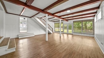 8327 Bonner Dr in Houston, TX - Building Photo