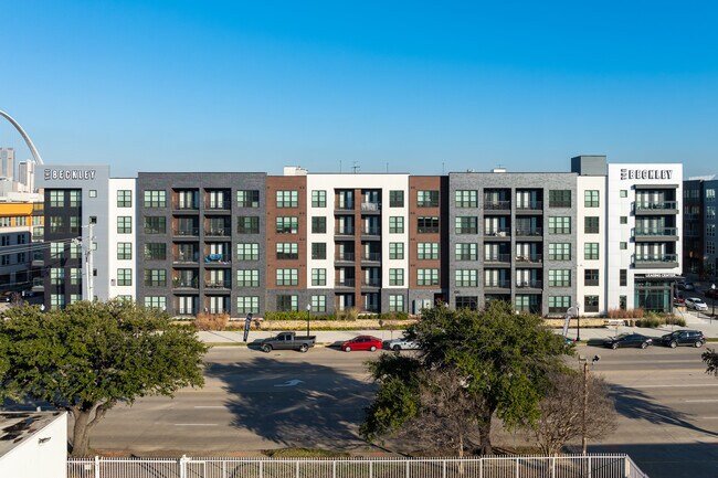 The Beckley on Trinity in Dallas, TX - Foto de edificio - Building Photo