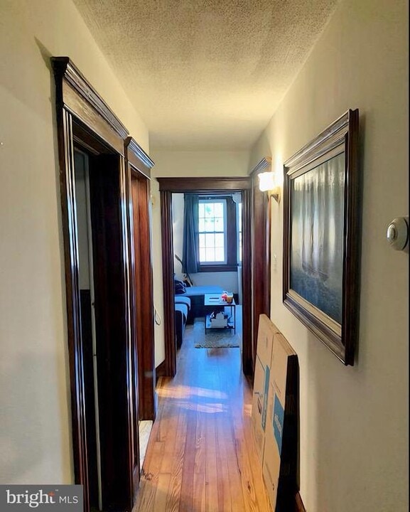715 Hallowell St in Conshohocken, PA - Building Photo