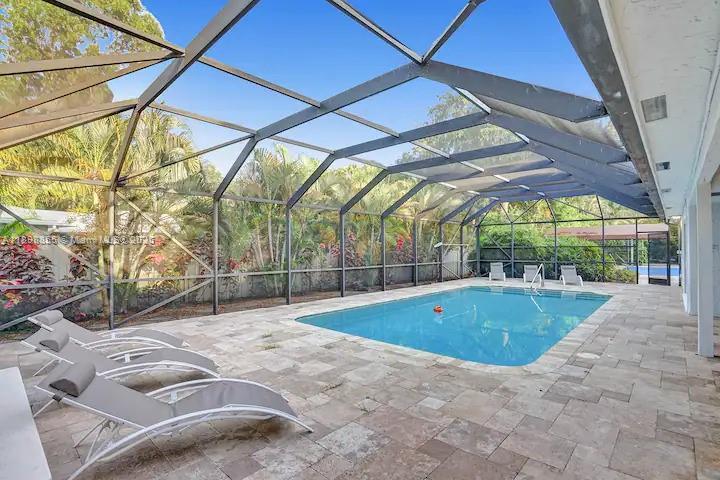 2120 SW 28th Way in Fort Lauderdale, FL - Building Photo