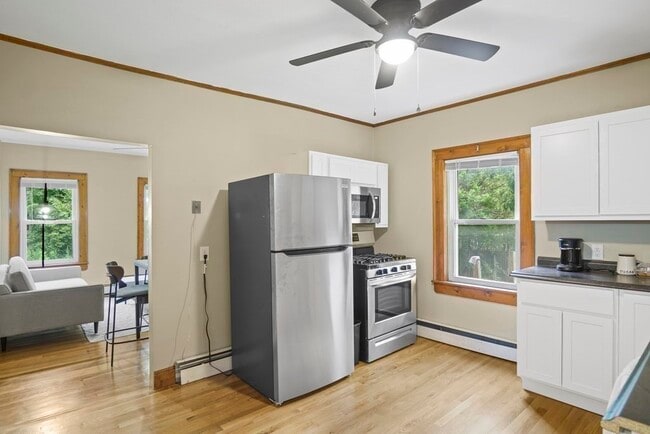 88 Vernon St in Wakefield, MA - Building Photo - Building Photo