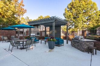 The Point at Beaufont in Richmond, VA - Building Photo - Building Photo