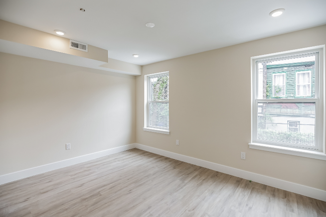 3347 N 19th St in Philadelphia, PA - Building Photo - Building Photo