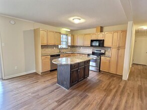 514 Jeffrey Ln in Collierville, TN - Building Photo - Building Photo