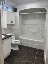 1150 Lambton Dr in Oakville, ON - Building Photo - Building Photo