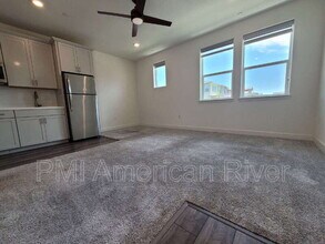 4167 Bellwether Wy in Sacramento, CA - Building Photo - Building Photo