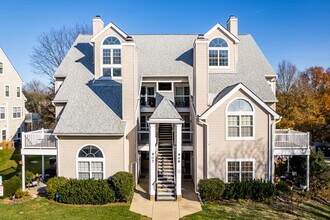 The Vistas At Washington Woods in Gaithersburg, MD - Building Photo - Building Photo