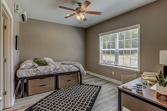 692 Tiger Estates Dr in Memphis, TN - Building Photo - Building Photo