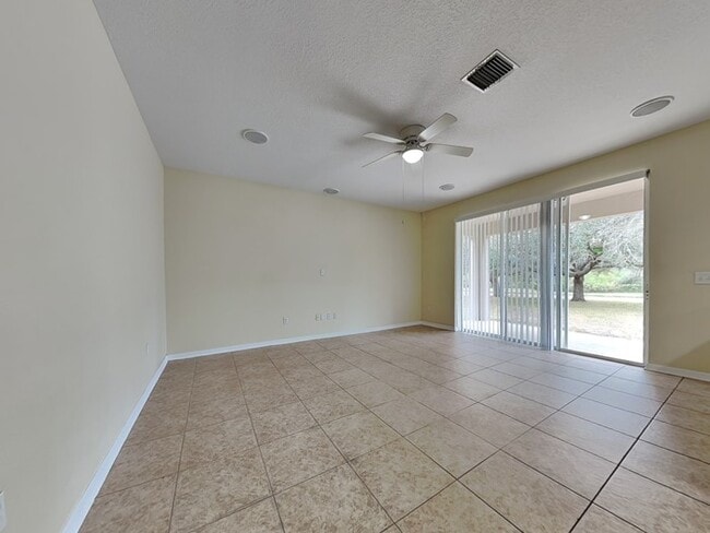 5921 Cape Loop in Land O Lakes, FL - Building Photo - Building Photo