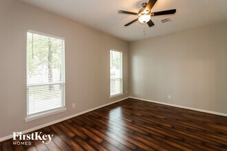 1023 Casting Springs Way in Spring, TX - Foto de edificio - Building Photo
