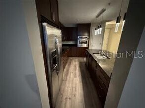 100 S Eola Dr in Orlando, FL - Building Photo - Building Photo