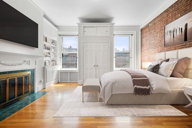 232 Beacon St, Unit B7 in Boston, MA - Building Photo - Building Photo