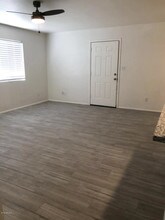 700 W University Dr-Unit -A 103 in Tempe, AZ - Building Photo - Building Photo