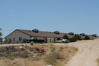 11906 1st Ave in Hesperia, CA - Building Photo - Building Photo