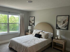 Okemos Grand Reserve in Okemos, MI - Building Photo - Building Photo
