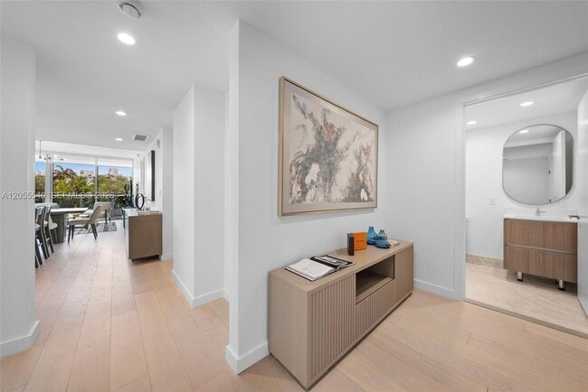 property at 9201 E Bay Harbor Dr