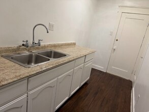 1425 Alvarado Terrace, Unit 106 in Los Angeles, CA - Building Photo - Building Photo