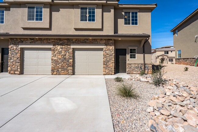 370 W Buena Vista Blvd in Washington, UT - Building Photo - Building Photo