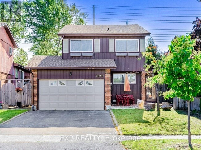 2959 St Malo Cir in Mississauga, ON - Building Photo - Building Photo