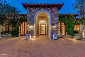 6526 E Exeter Blvd in Scottsdale, AZ - Building Photo - Building Photo