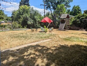 1390 S Ivy Way in Denver, CO - Building Photo - Building Photo