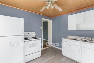 15 E Water St in Smithsburg, MD - Building Photo - Building Photo