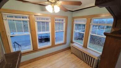 1221 29th Avenue Northeast, Unit #2 in Minneapolis, MN - Building Photo - Building Photo