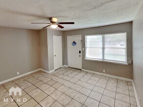 4821 Edith St in Corpus Christi, TX - Building Photo - Building Photo