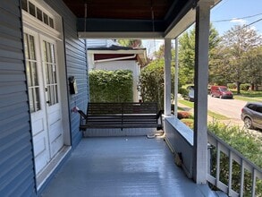 151 Elm St, Unit 1 in Wheeling, WV - Foto de edificio - Building Photo