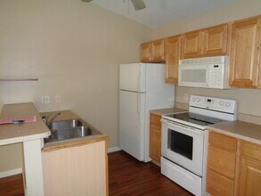 134 Hemlock Dr in Boone, NC - Building Photo - Building Photo