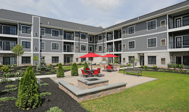 The Residences at The Crossings in Albany, NY - Building Photo - Building Photo