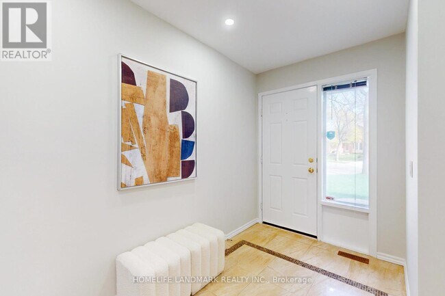 26 Mercer Crescent in Markham, ON - Building Photo - Building Photo