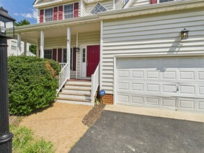 401 Portwest Terrace in Richmond, VA - Building Photo - Building Photo