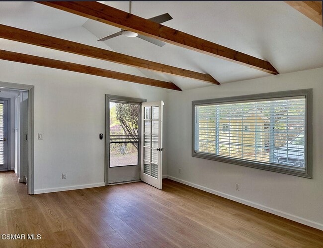 1391 E Hillcrest Dr in Thousand Oaks, CA - Building Photo - Building Photo