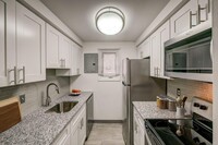 Raintree Island Apartment Homes in Tonawanda, NY - Building Photo - Building Photo