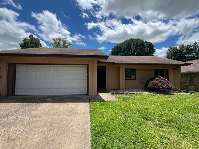 property at 1630 E Walnut Lawn St