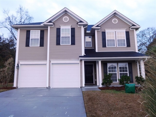4007 Braemar Ct in Summerville, SC - Building Photo