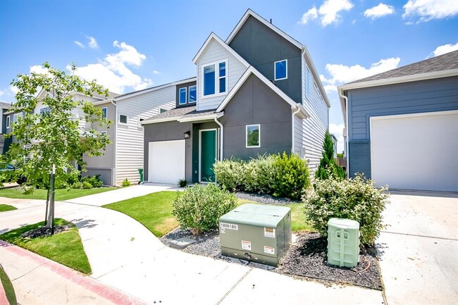 property at 15107 Forum Ave